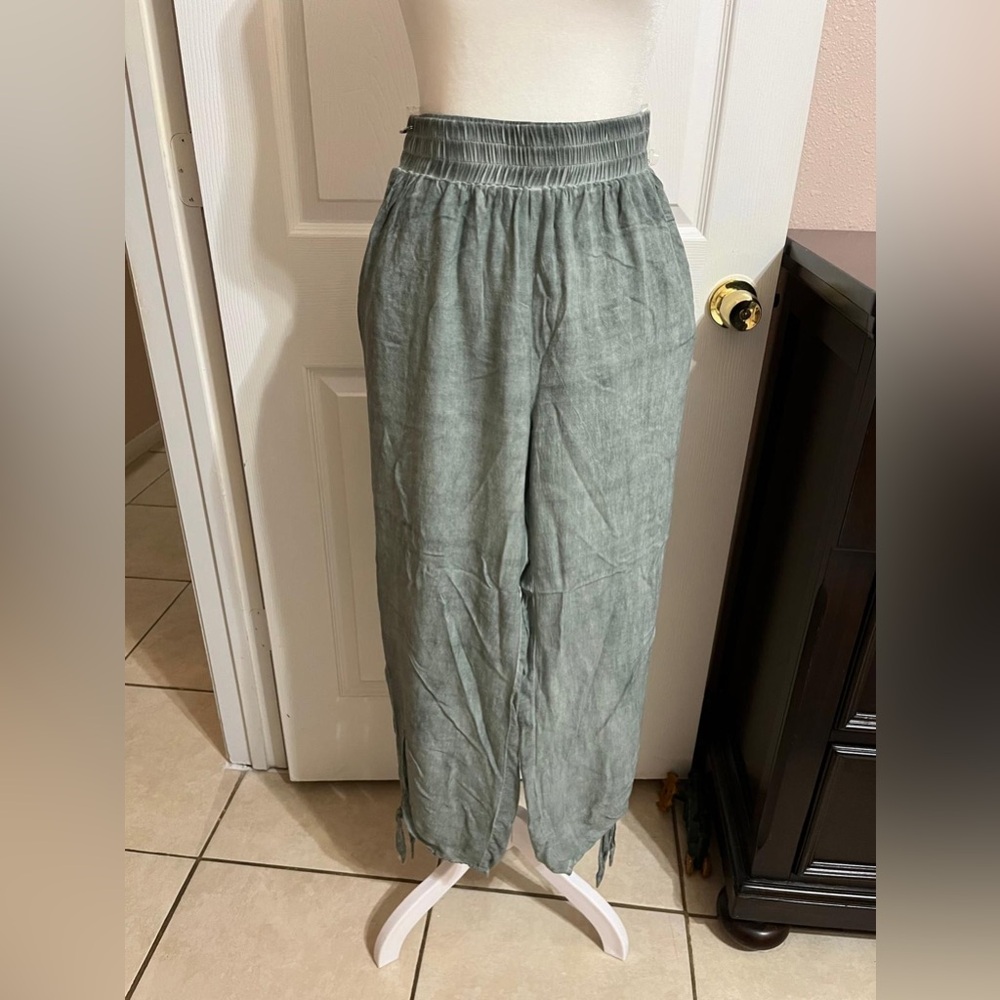 ❤️ Entro Green wide leg pants with knot detail